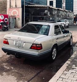 مرسيدس بنز E-Class